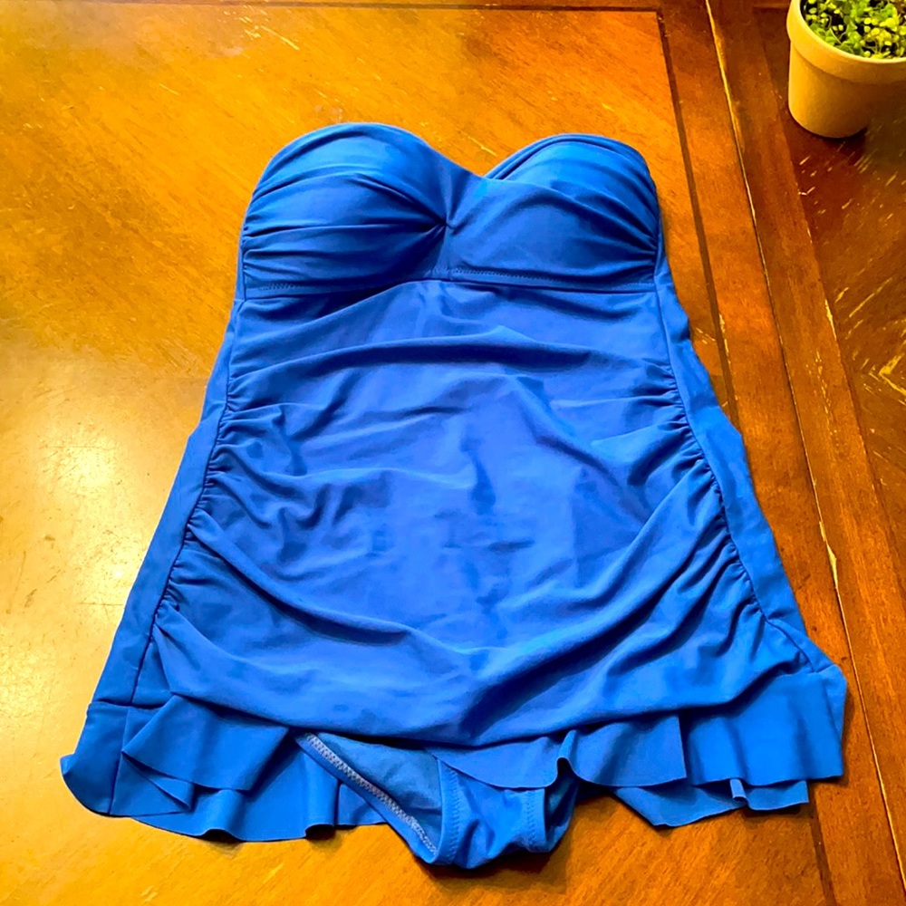 Kenneth Cole Reaction Vintage Inspired Swimsuit